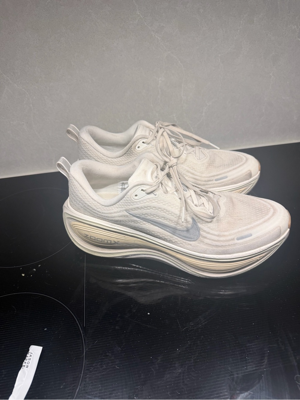 Nike Vomero Plus - Size 11